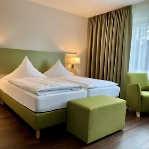 Hotel Marias - Bed & Breakfast, Garching bei München