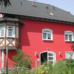 Maison d'hôtes Fraenkischer Gasthof Lutz, Giebelstadt